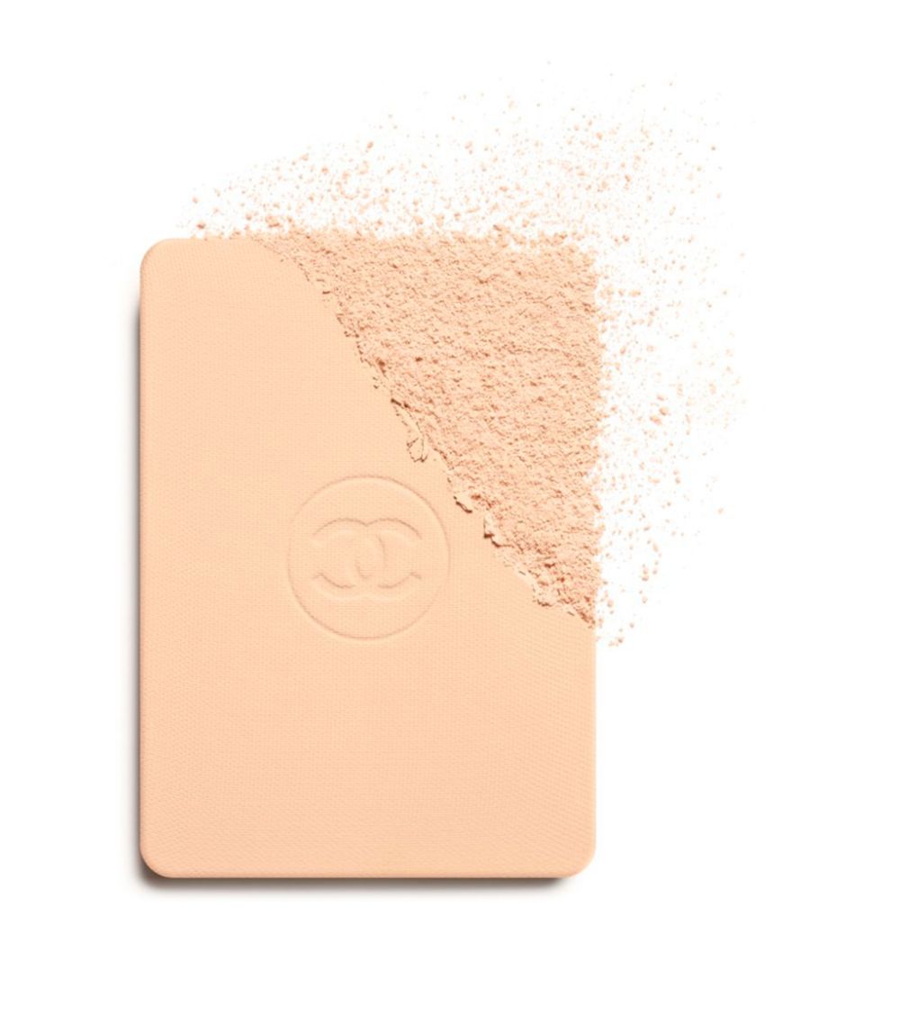 Chanel CHANEL Ultra La Teint Compact Foundation