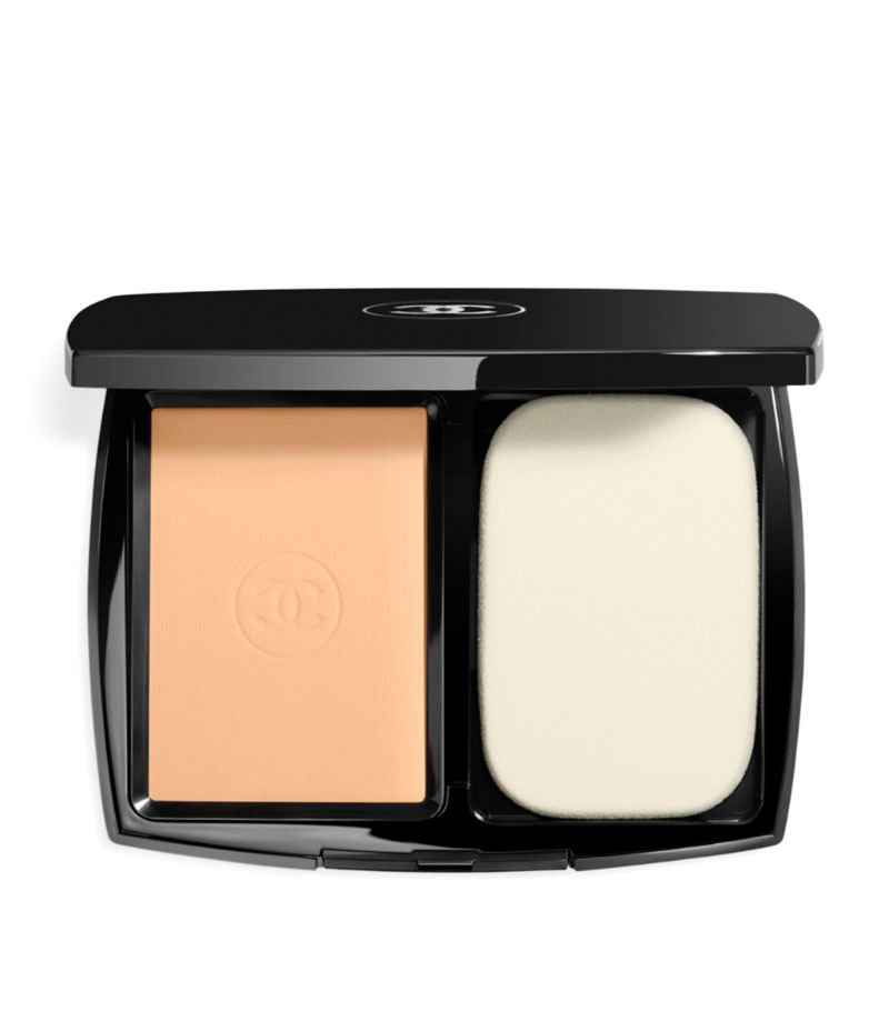 Chanel Chanel Ultra La Teint Compact Foundation