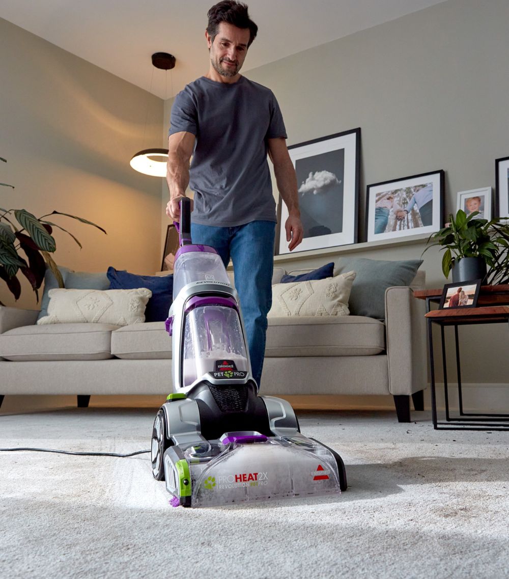 Bissell Bissell Revolution Pet Pro Carpet Cleaner