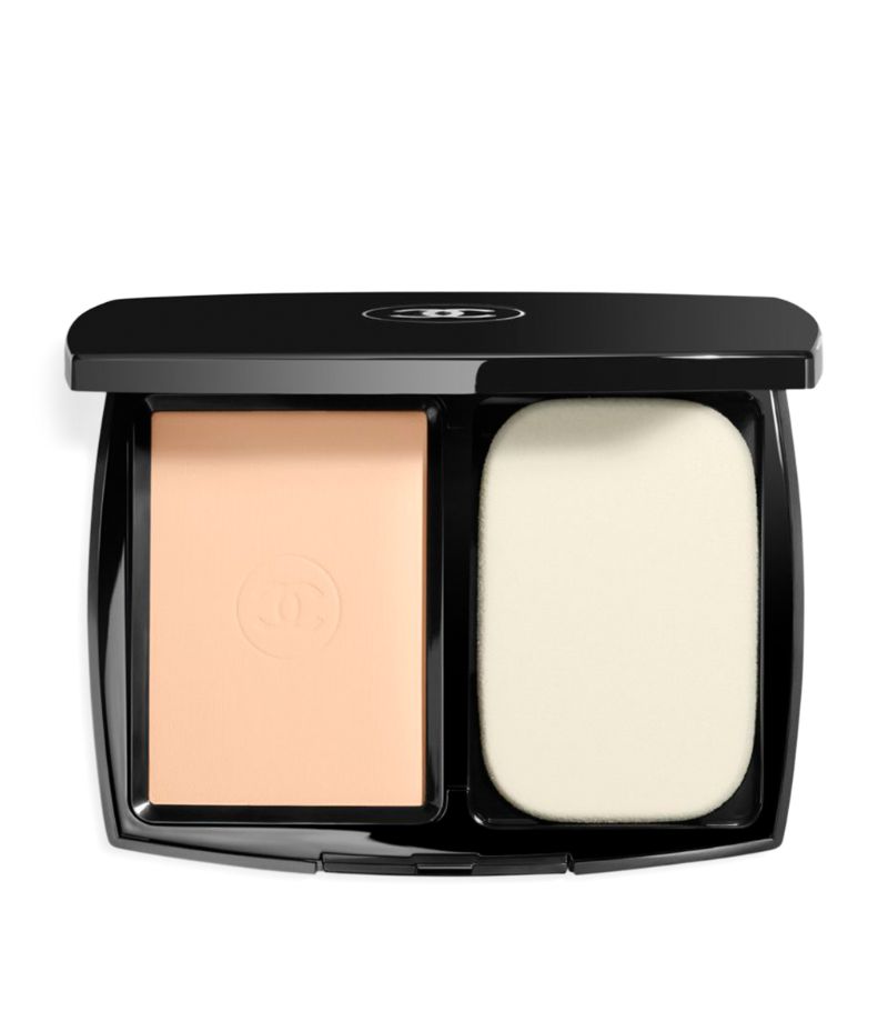 Chanel Chanel Ultra La Teint Compact Foundation