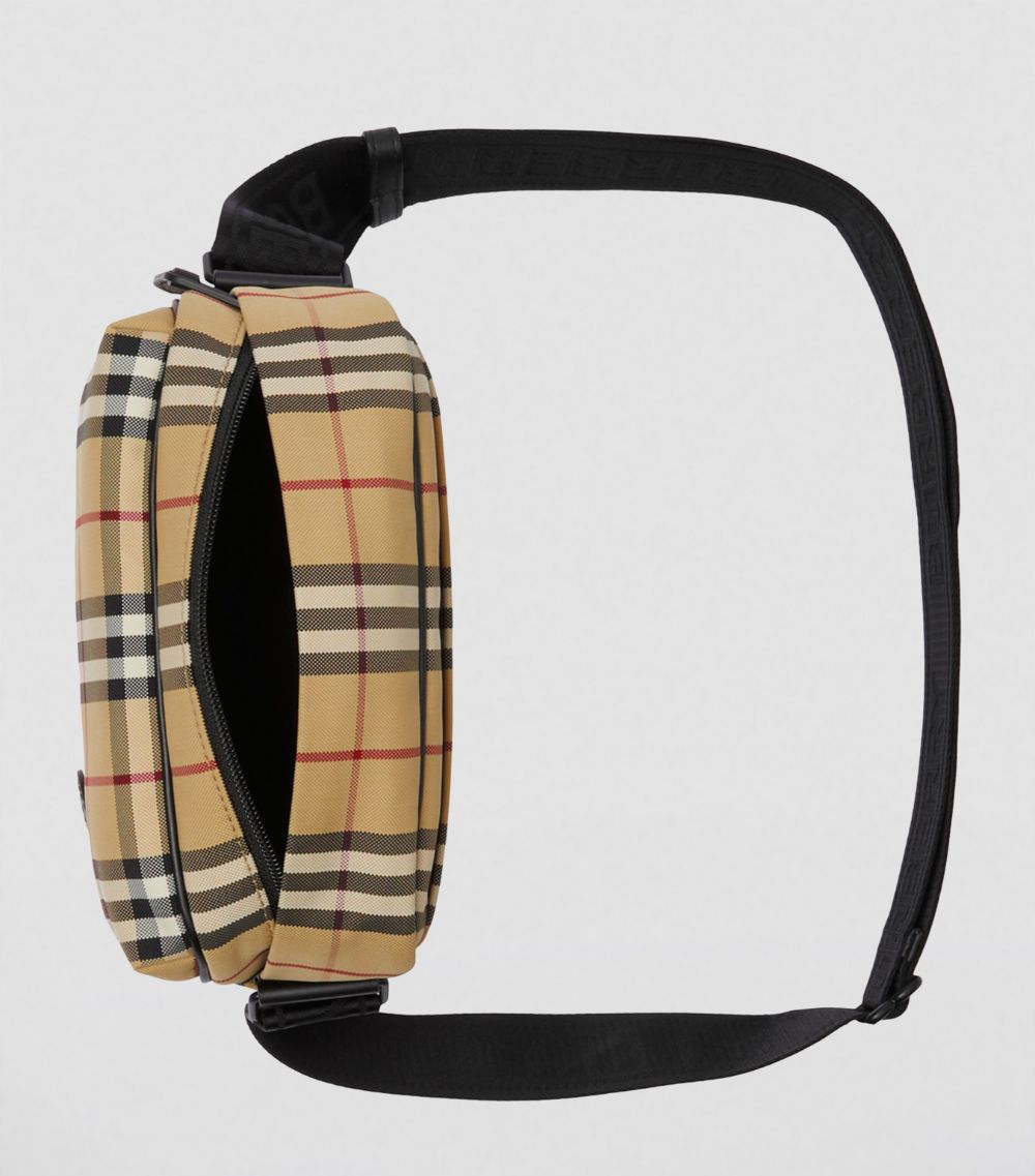 Burberry Burberry Check Paddy Messenger Bag