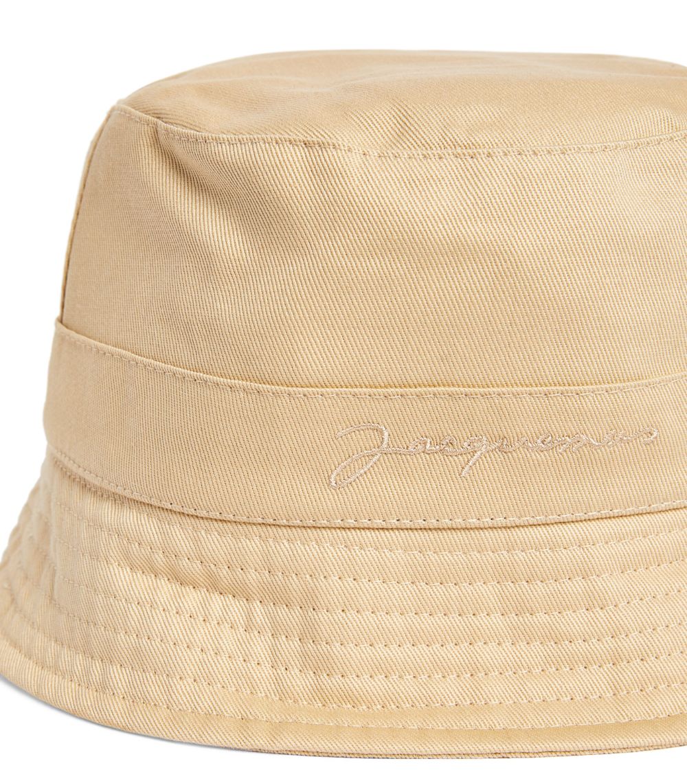  Jacquemus L'Enfant Embroidered Logo Bucket Hat