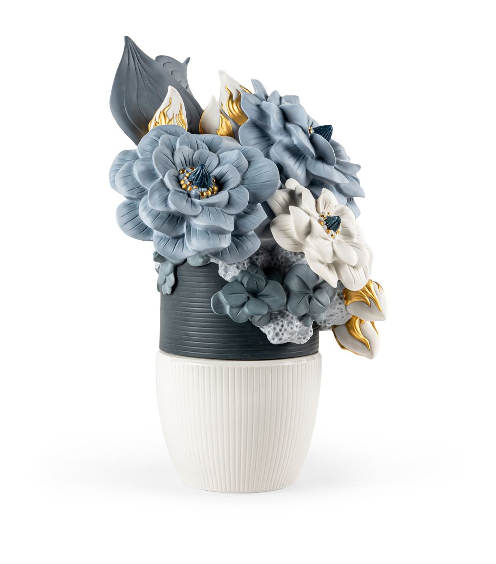 Lladró Lladró Porcelain Vase With Flowers Figurine (44Cm)