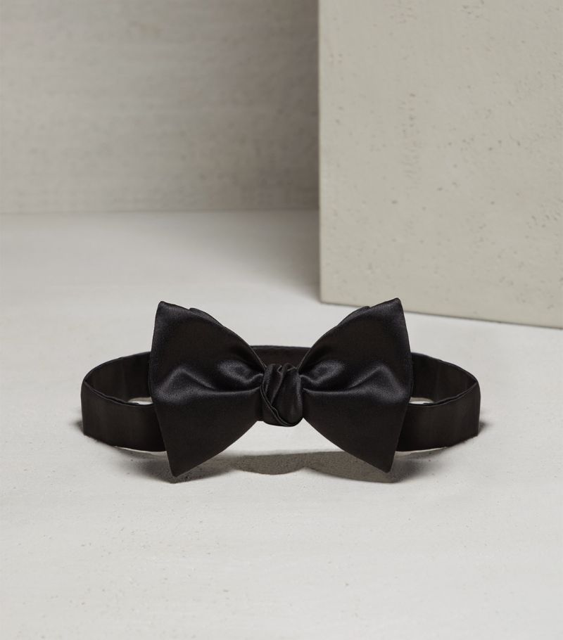 Brunello Cucinelli Brunello Cucinelli Silk-Blend Bow Tie