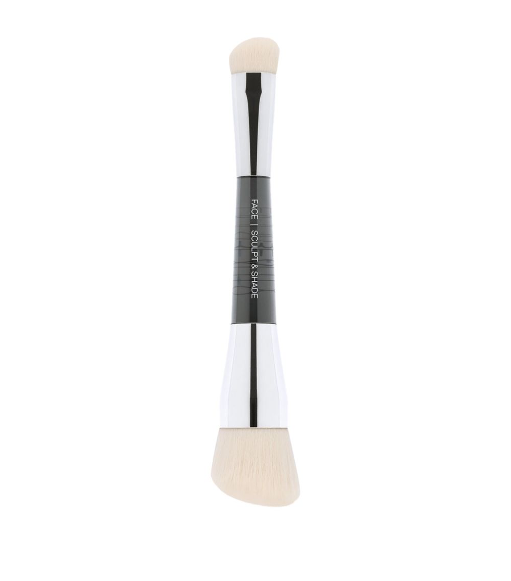 Huda Beauty Huda Beauty Tantour Shade & Sculpt Brush