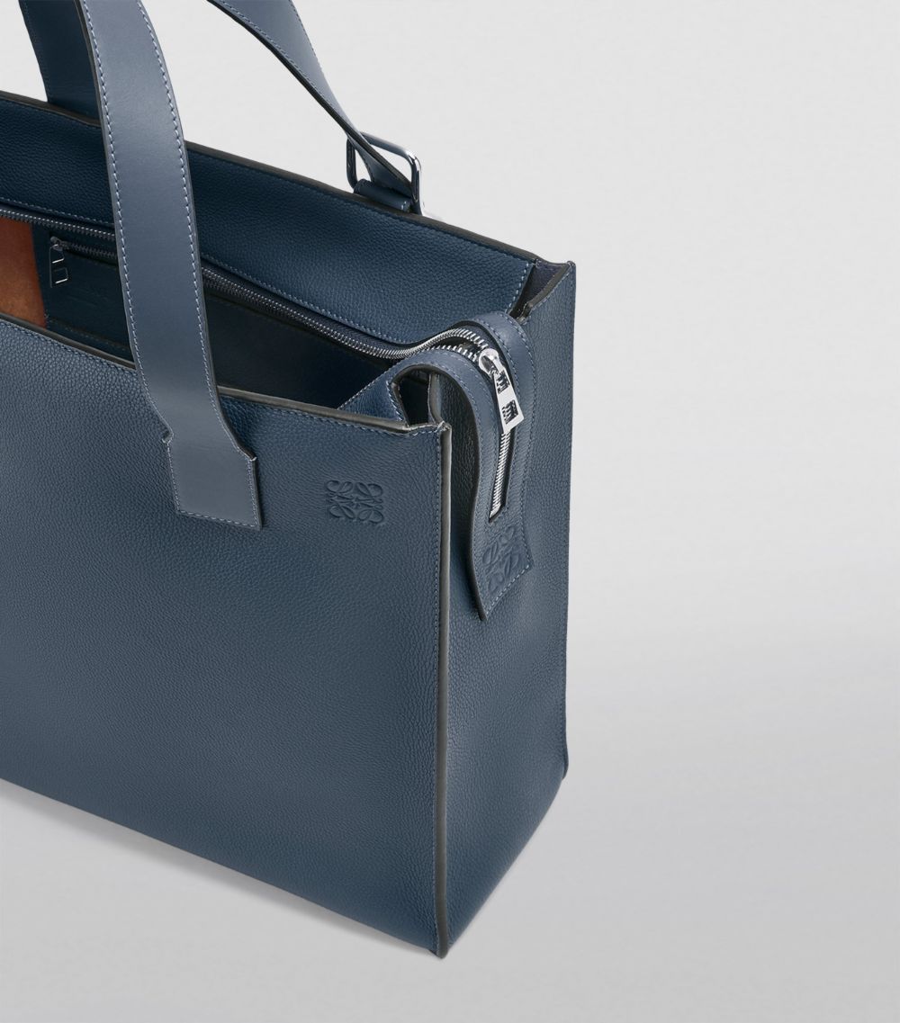 Loewe Loewe Leather Buckle Zip Tote Bag