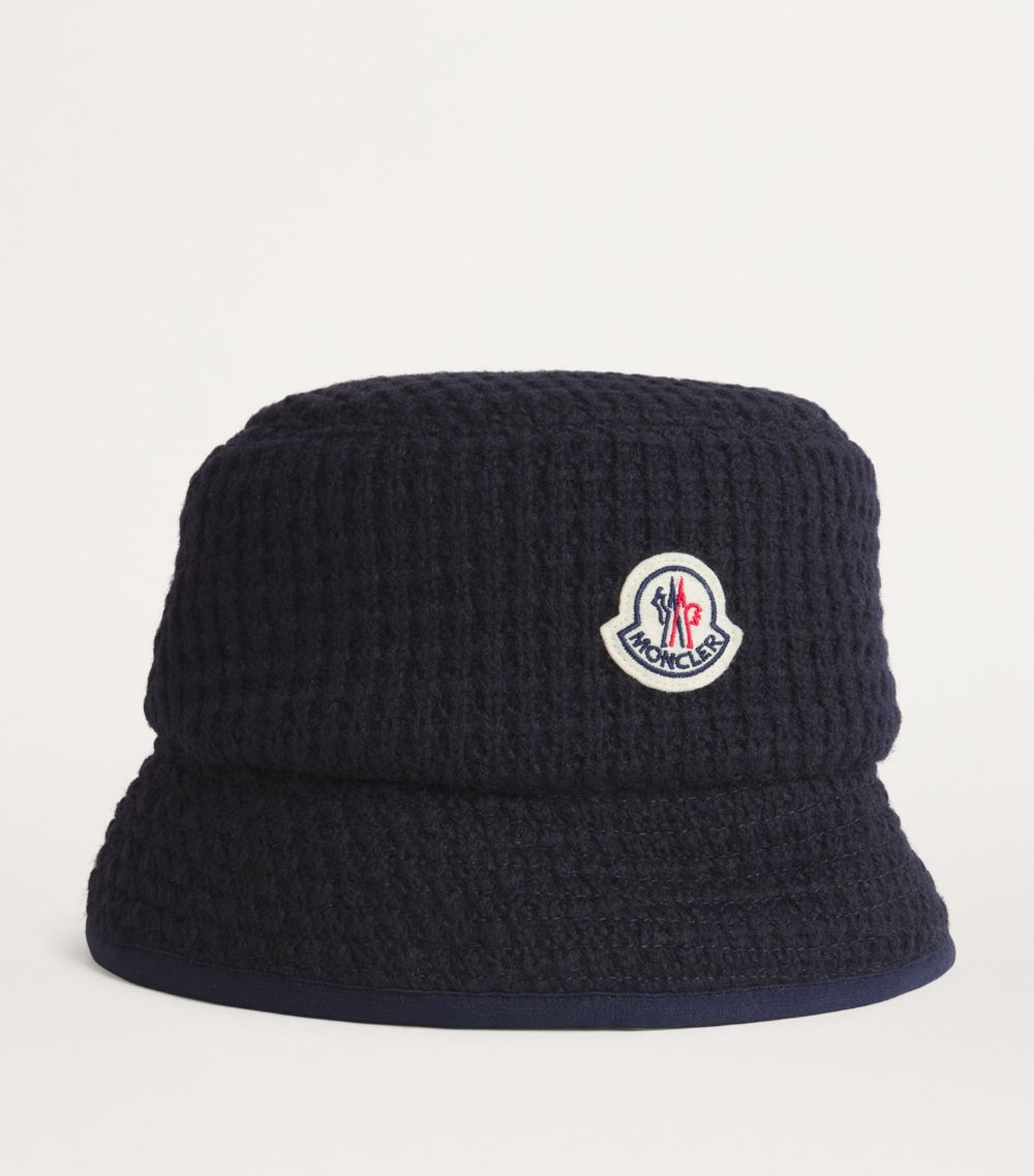 Moncler Moncler Reversible Logo-Patch Bucket Hat