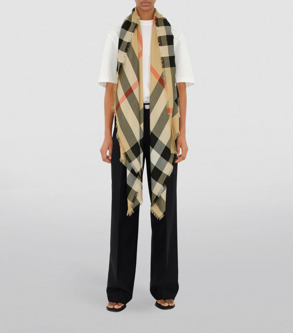 Burberry Burberry Cashmere-Silk Check Scarf