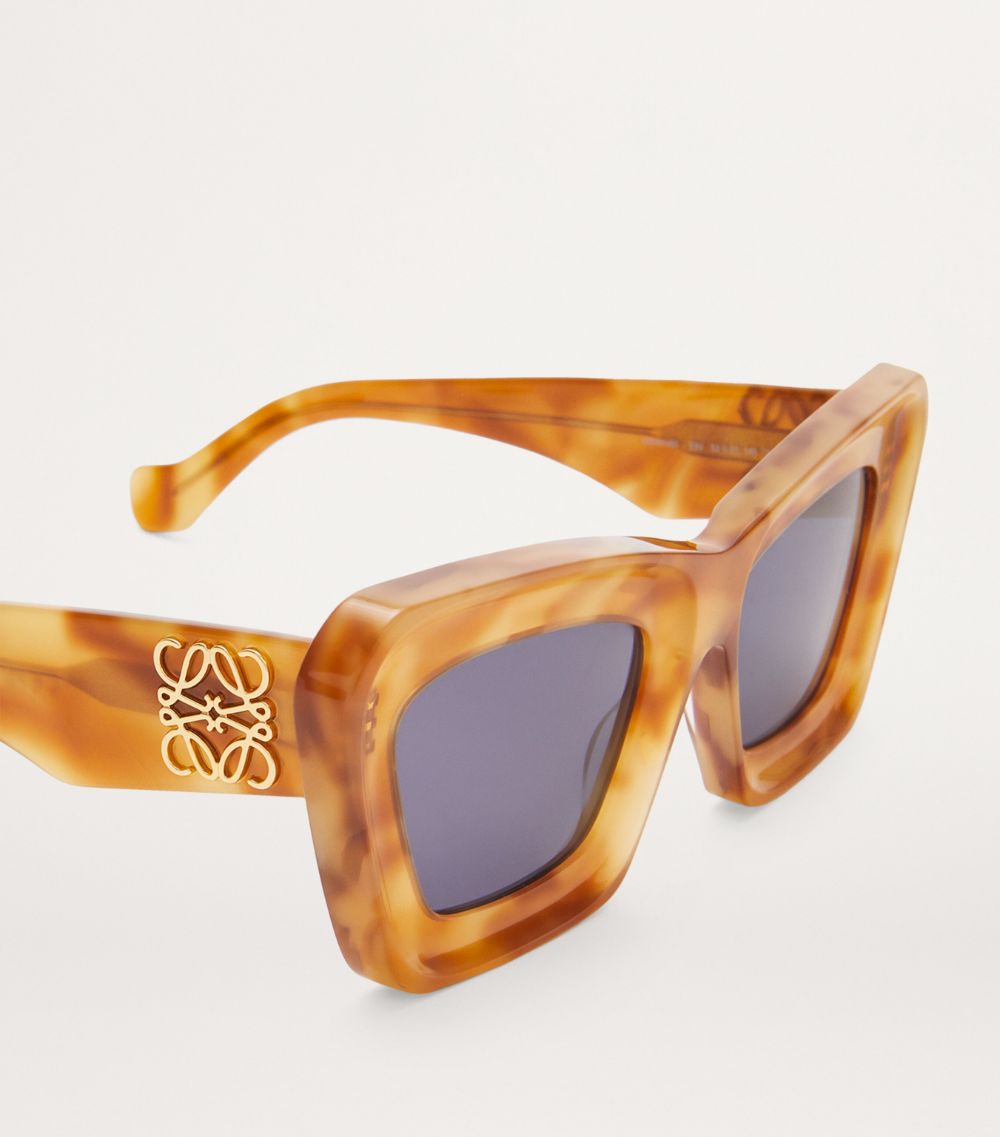 Loewe Loewe Bevelled Cat Eye Sunglasses