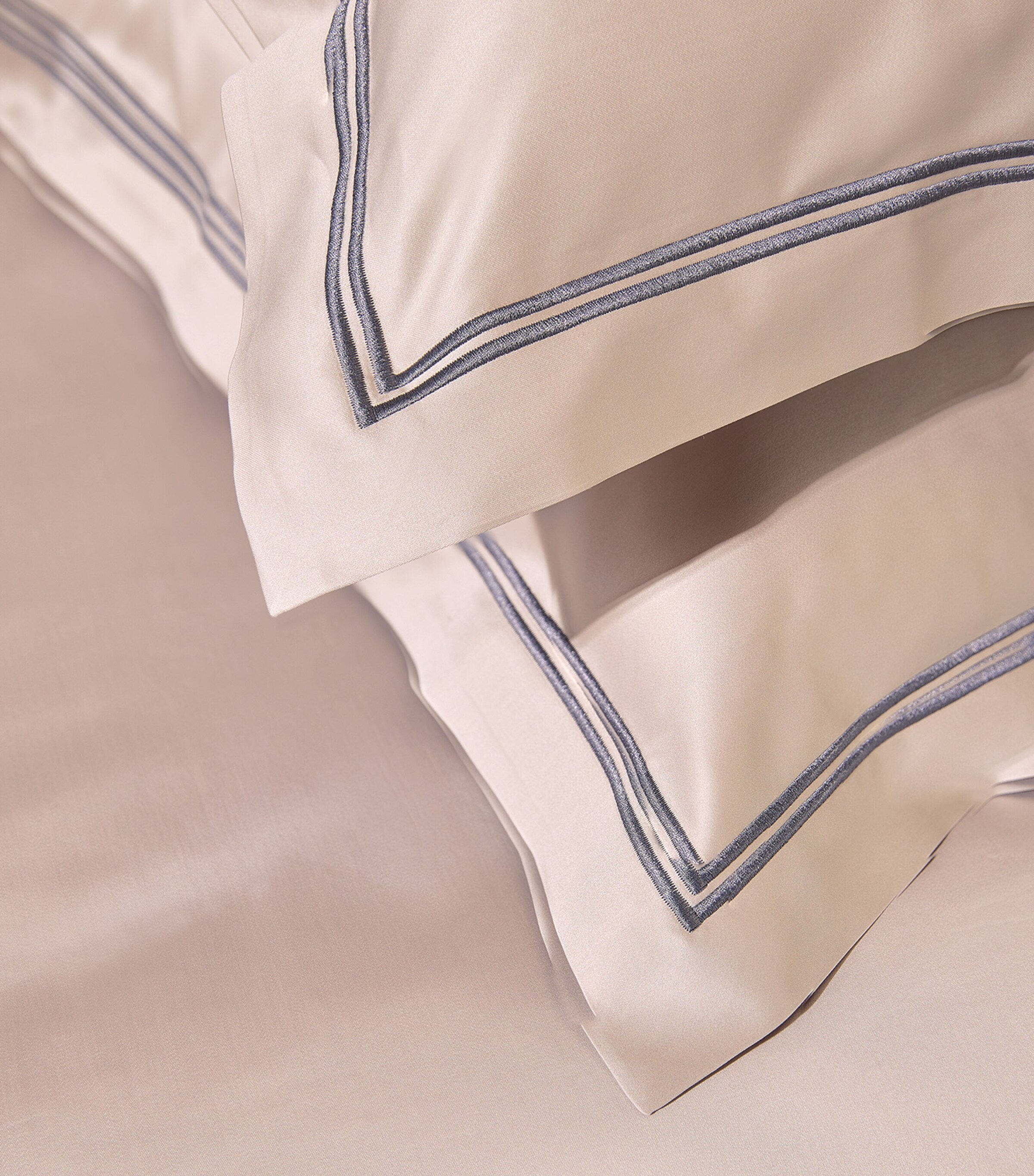  Peter Reed Pendle Oxford Pillowcase