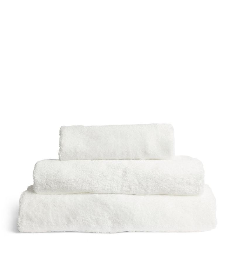 Uchino Uchino Blissful Bath Towel (70Cm X 140Cm)