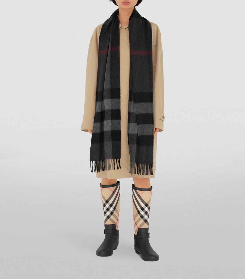 Burberry Burberry Cashmere Check Scarf