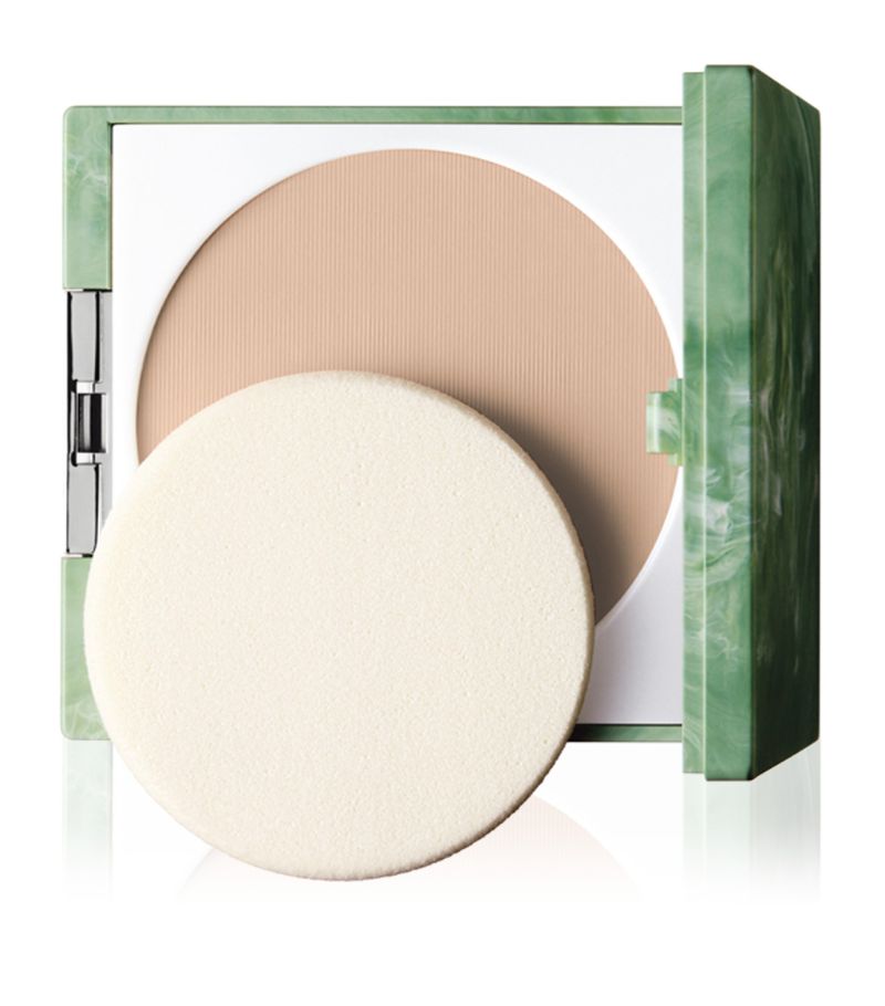 Clinique Clinique Almost Powder Makeup Spf 15