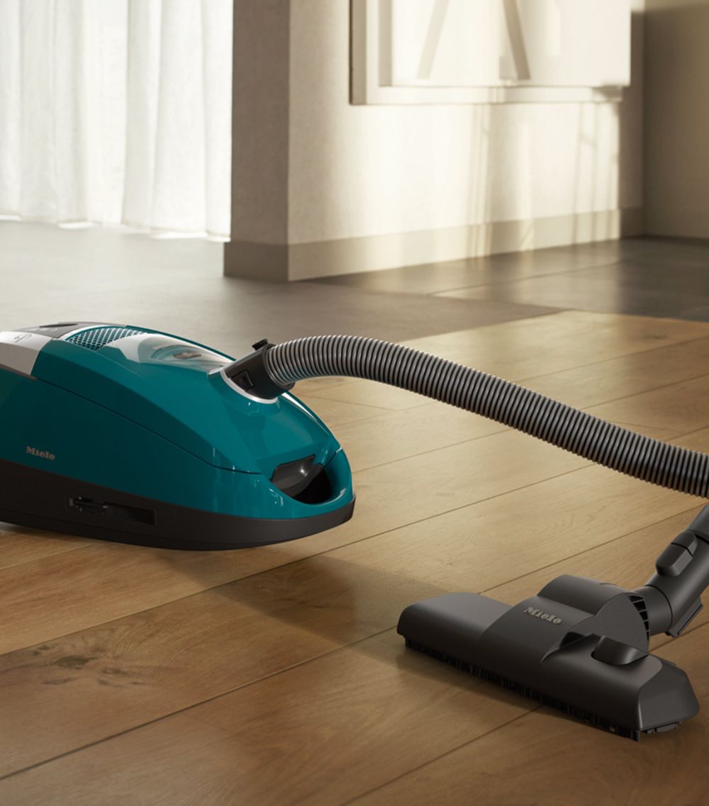 Miele Miele Compact C2 Flex Vacuum Cleaner