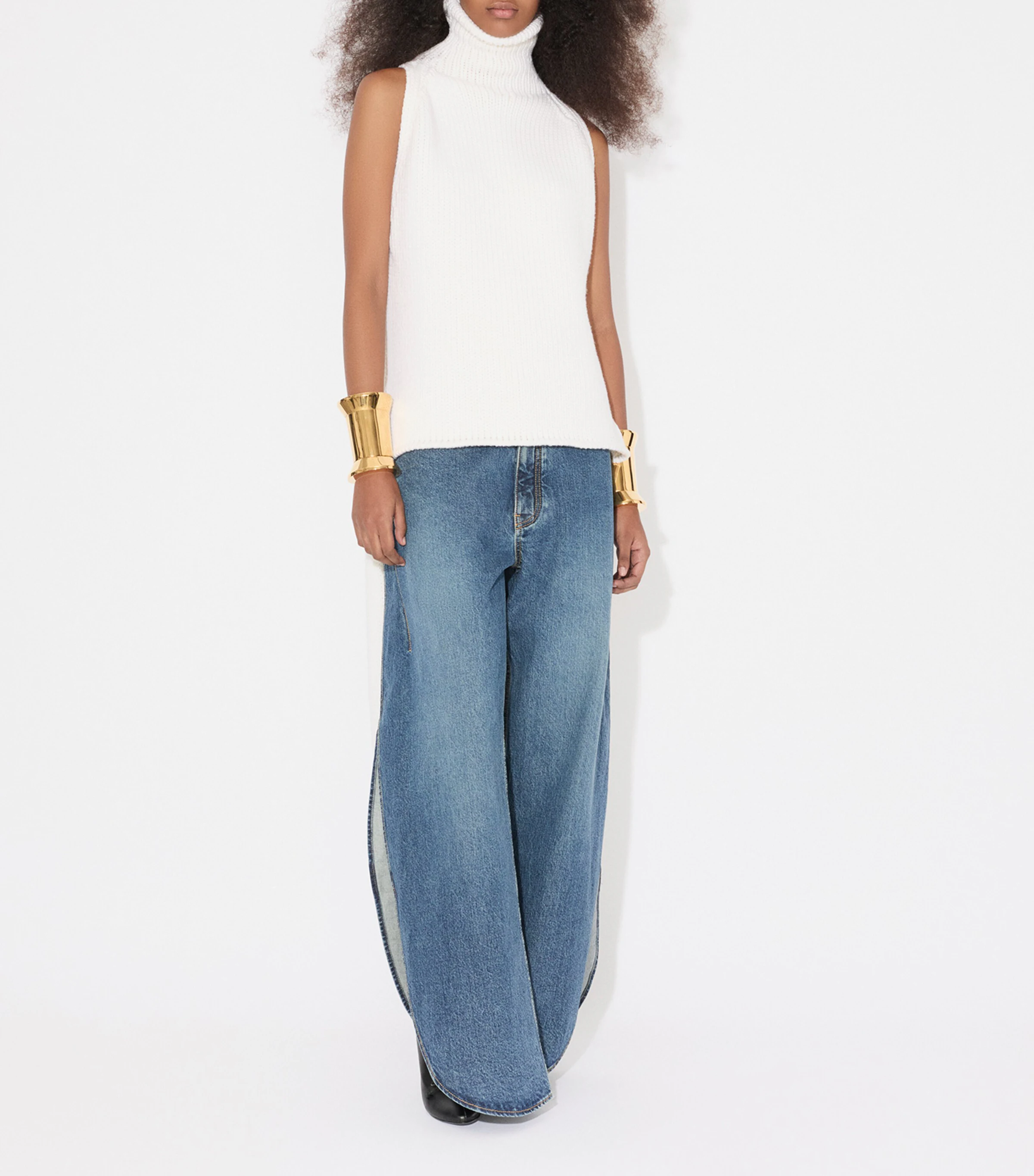 Alaïa Alaïa Side-Slit Round-Leg Jeans