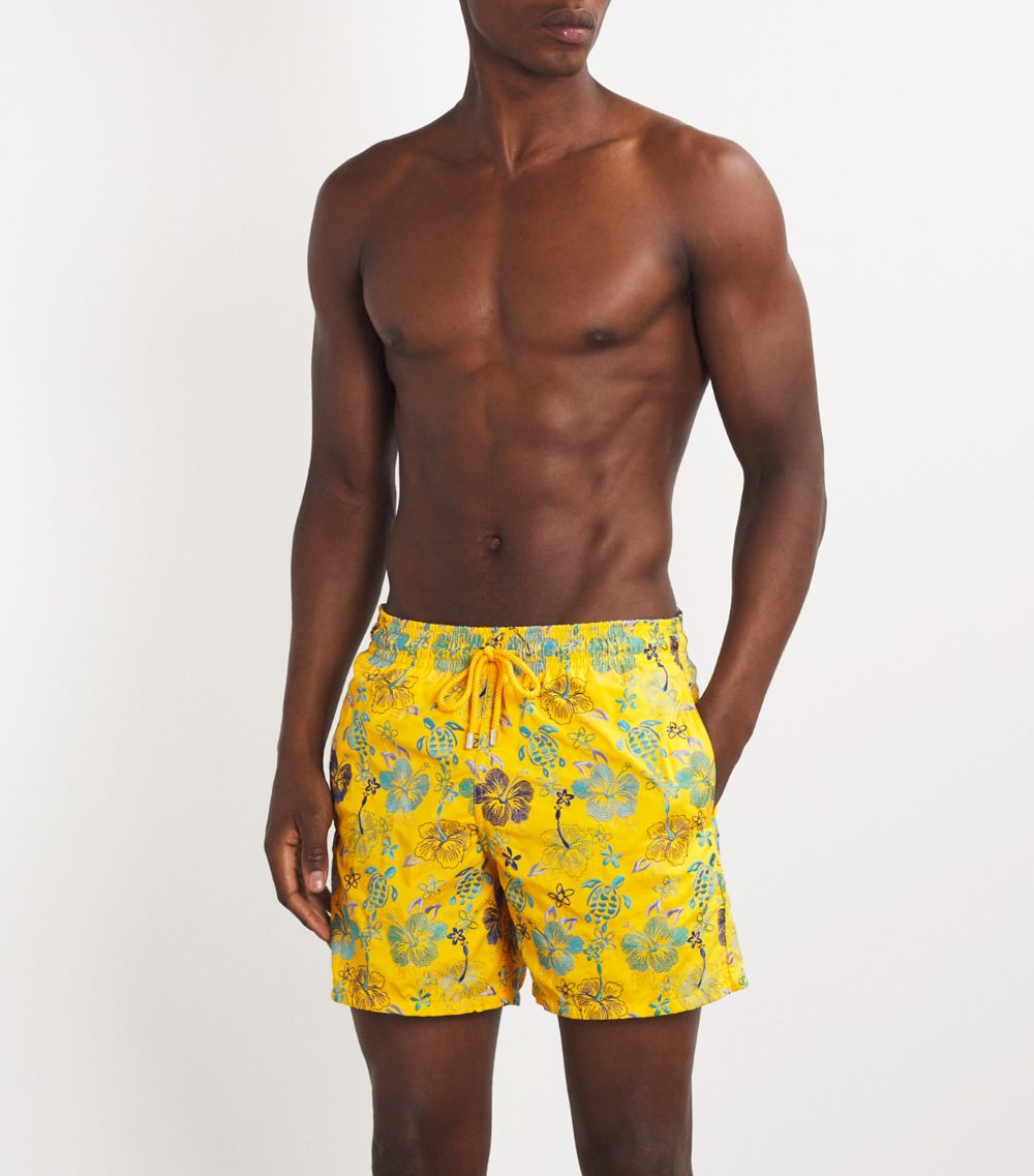 Vilebrequin Vilebrequin Tropical Turtles Mistral Swim Shorts