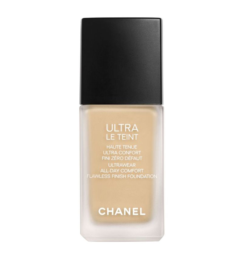 Chanel Chanel (Ultra Le Teint) Ultrawear - All-Day Comfort - Flawless Finish Foundation (30Ml)