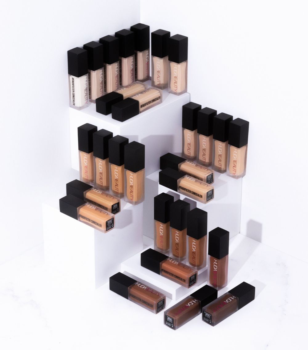 Huda Beauty Huda Beauty #FauxFilter Luminous Matte Liquid Concealer