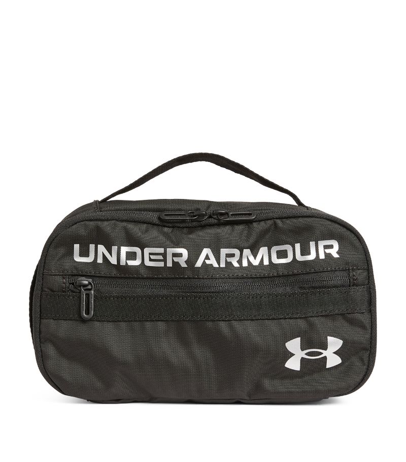 Under Armour Under Armour Water-Repellent Logo Wash Bag