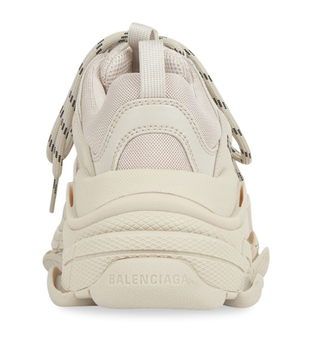 Balenciaga Balenciaga Triple S Sneakers