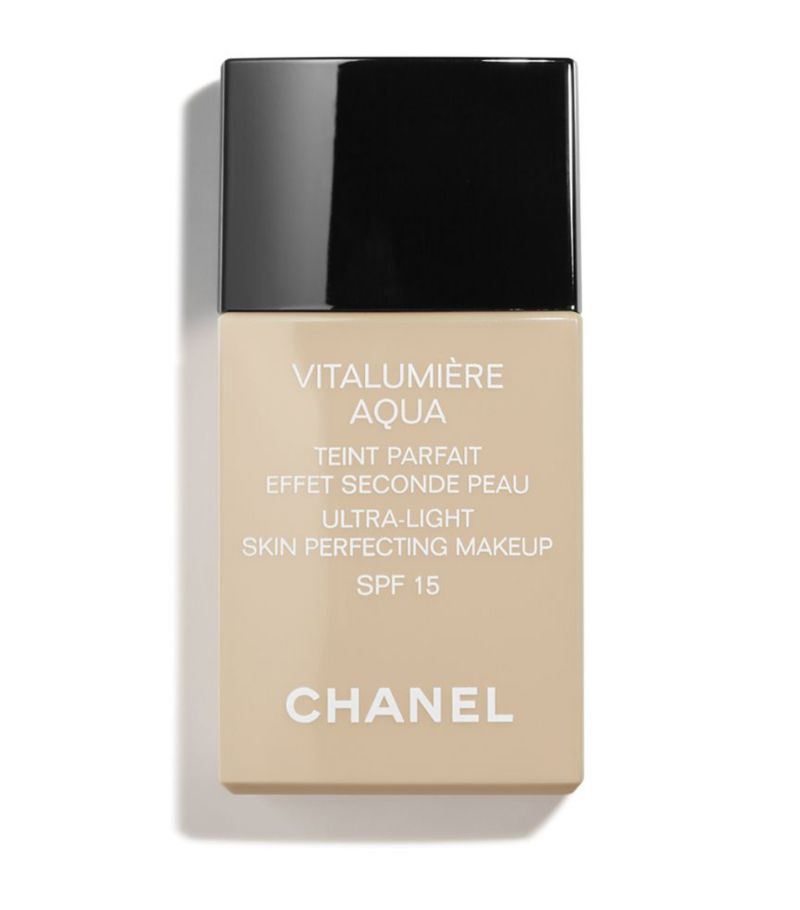 Chanel Chanel (Vitalumière Aqua) Ultra-Light Skin Perfecting Makeup Spf 15
