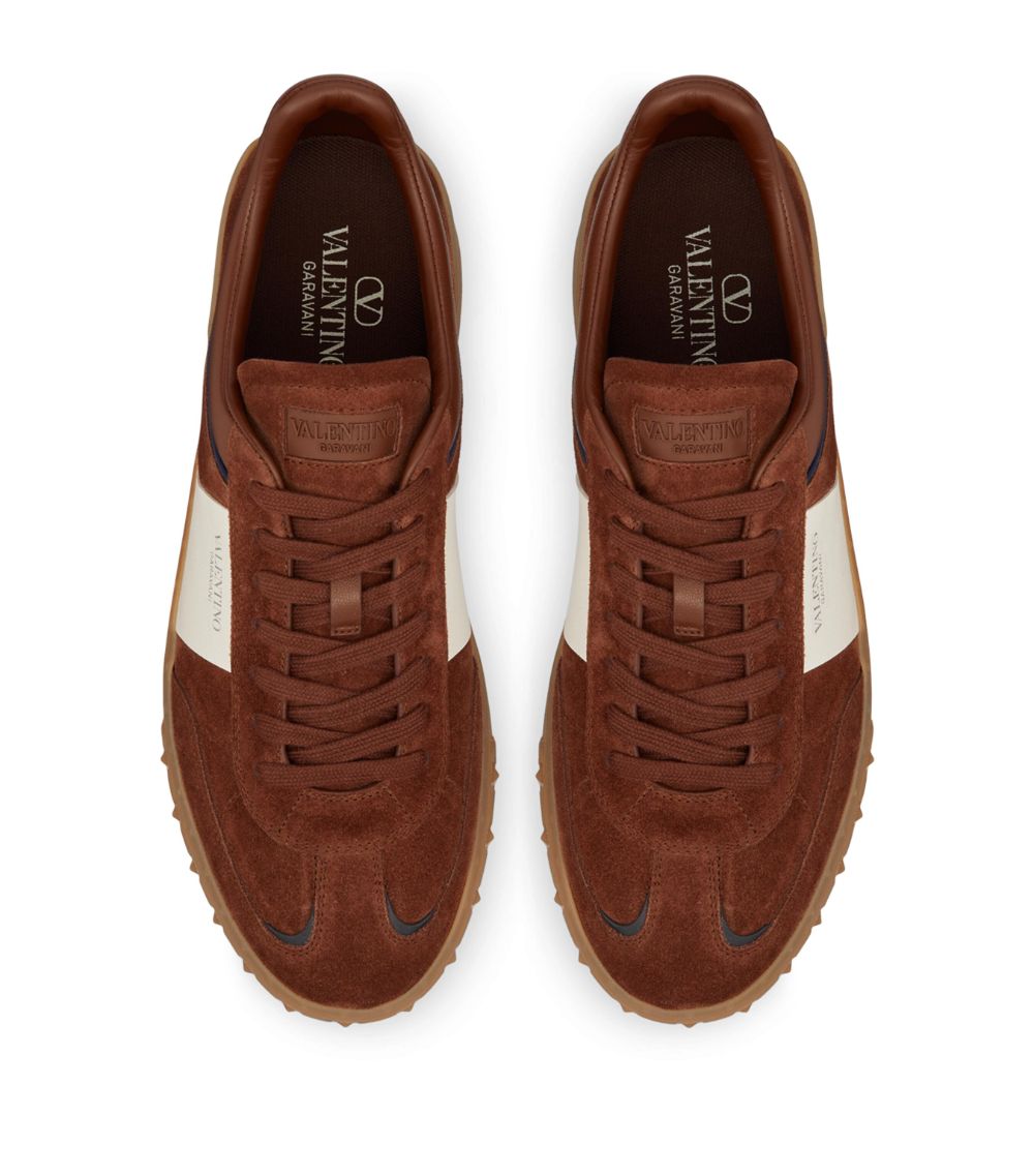 VALENTINO GARAVANI Valentino Garavani Suede Low-Top Sneakers