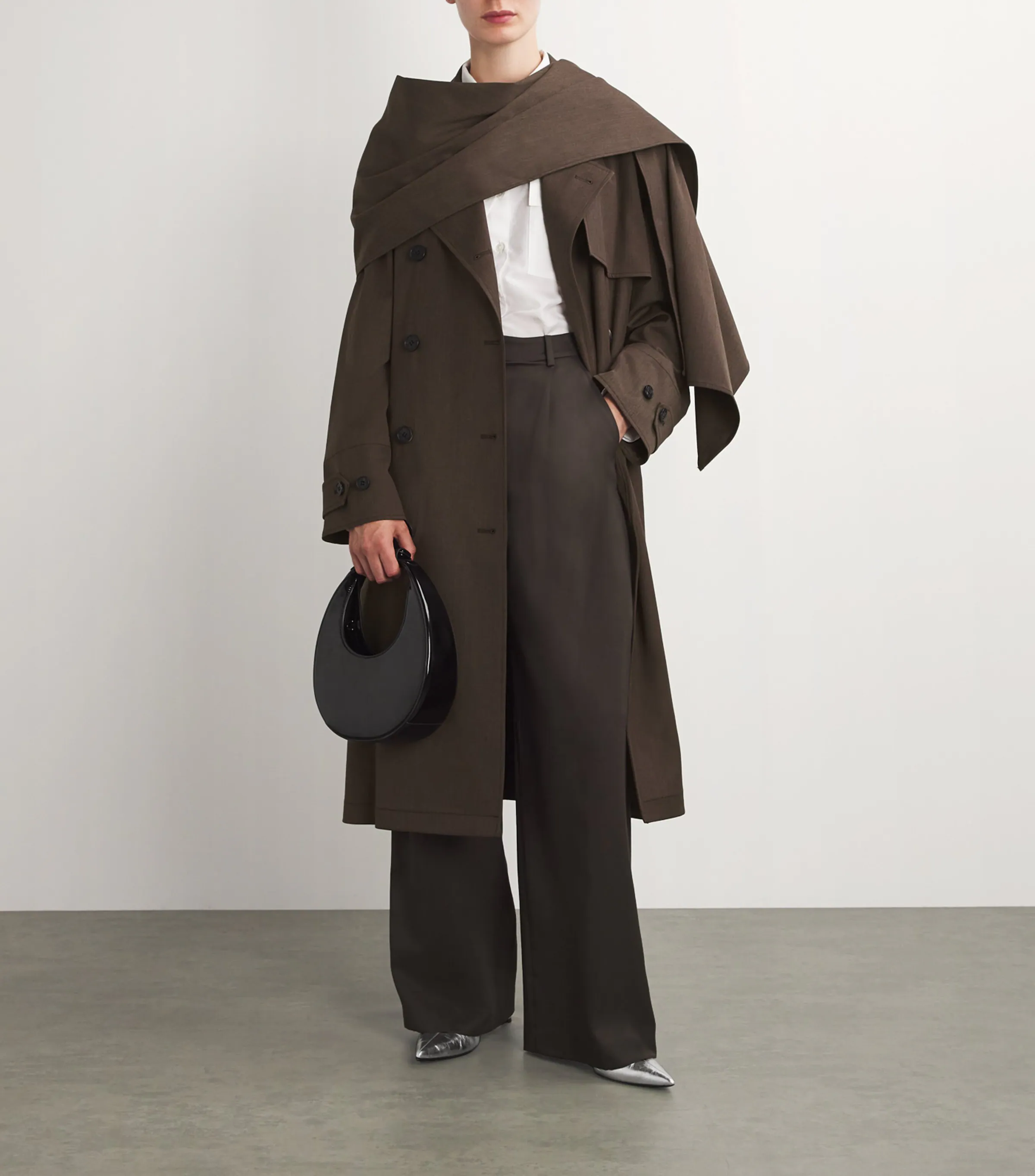  LVIR Cape Trench Coat