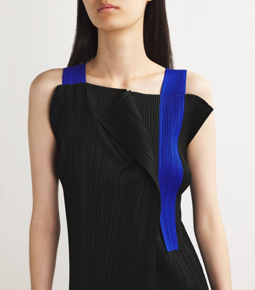 Pleats Please Issey Miyake Pleats Please Issey Miyake Pleated Comet Midi Dress