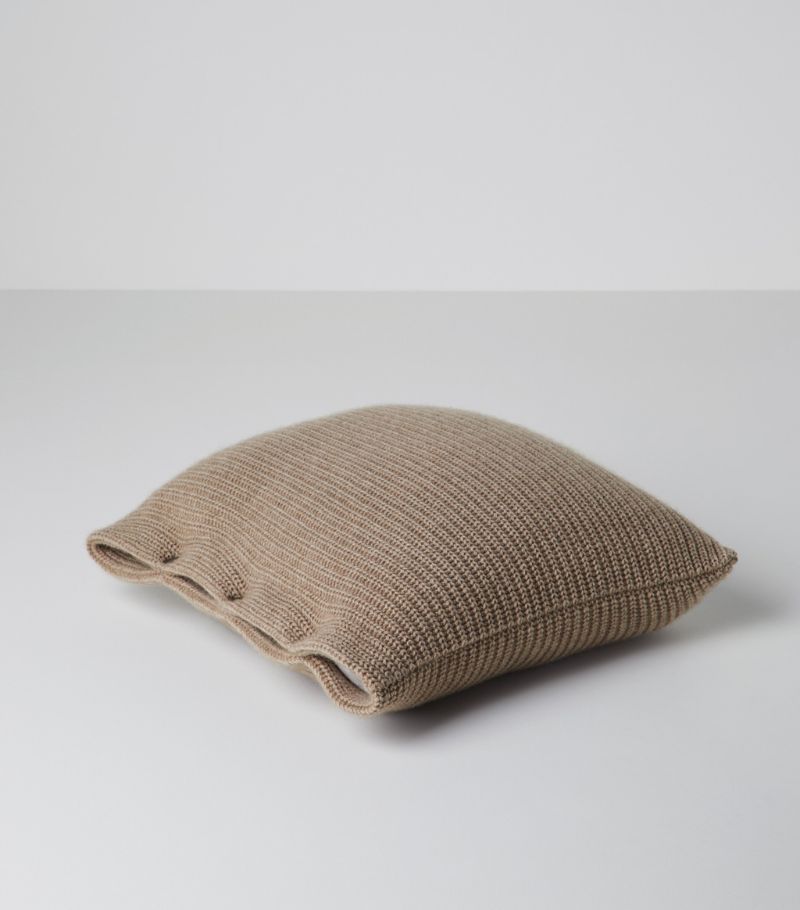 Brunello Cucinelli Brunello Cucinelli Cashmere Rib-Knit Cushion (40Cm X 40Cm)