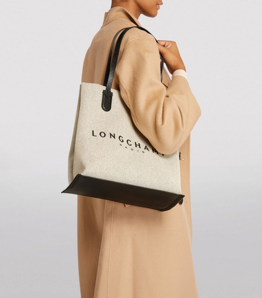  Longchamp Canvas Roseau Shoulder Bag