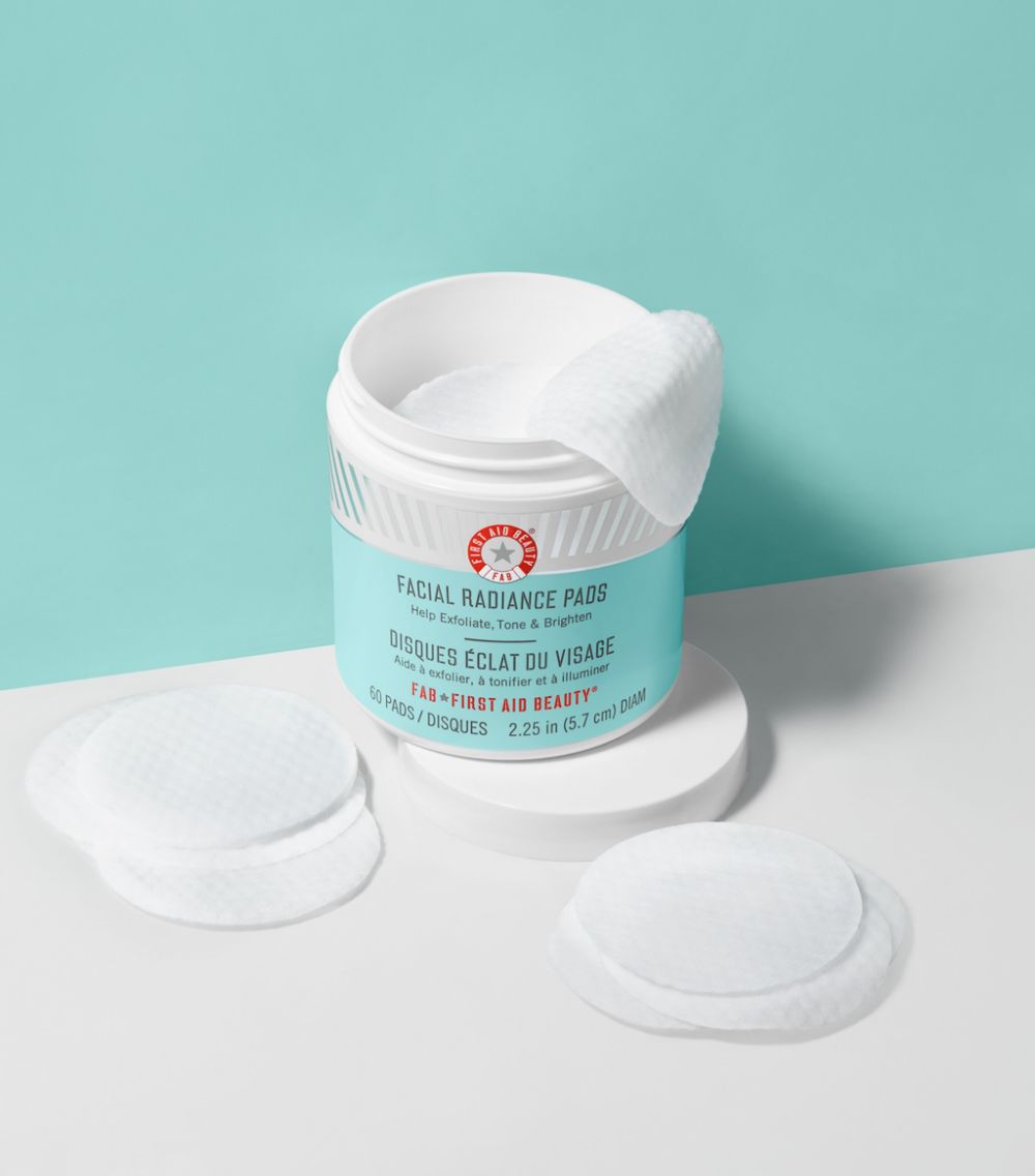 First Aid Beauty First Aid Beauty Facial Radiance Pads (60 Pads)