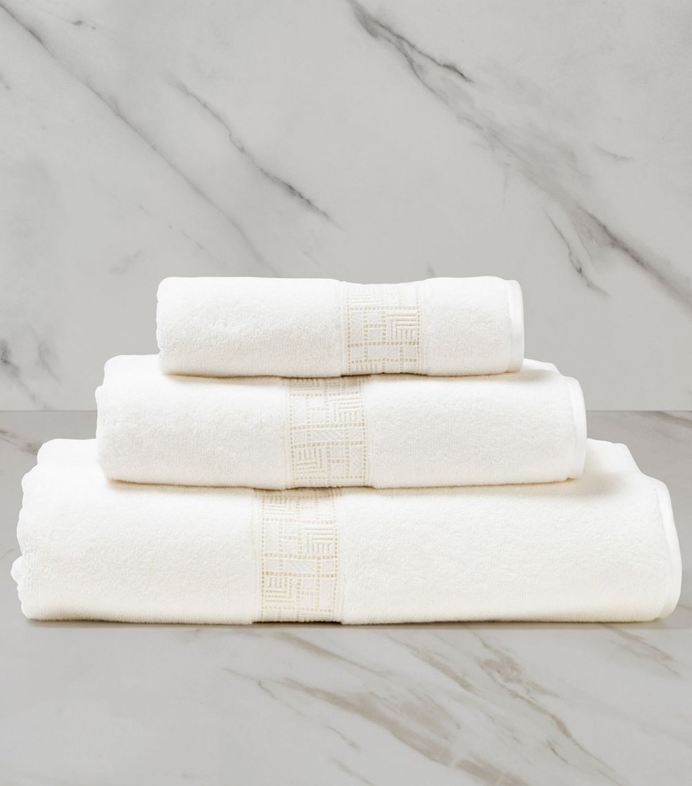 Frette Frette Maze Lace Bath Towel