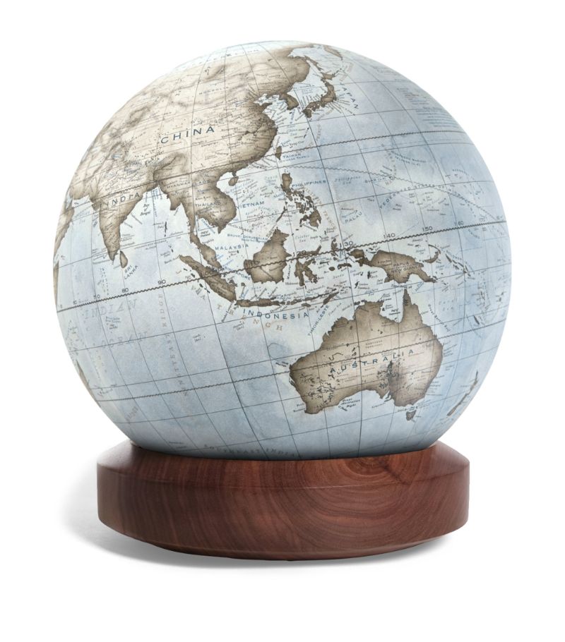 Bellerby & Co Globemakers Bellerby & Co Globemakers The Walnut Albion Desk Globe (22Cm)