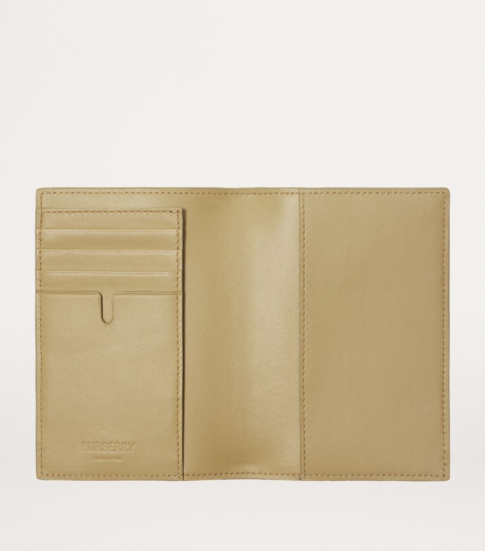 Burberry Burberry Check Bifold Passport Holder