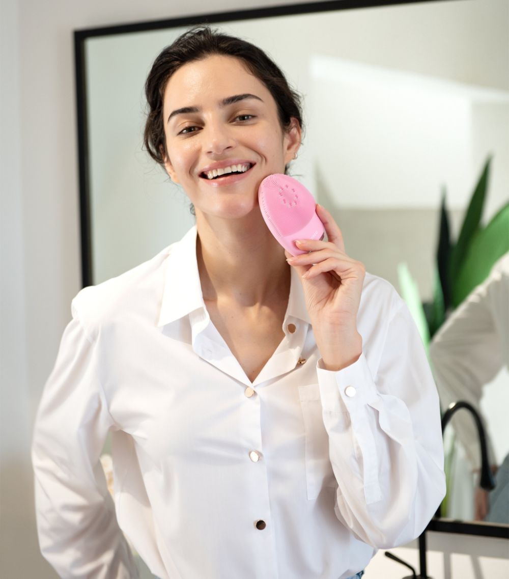 Foreo Foreo Luna 4 Plus Facial Cleansing Brush For Normal Skin