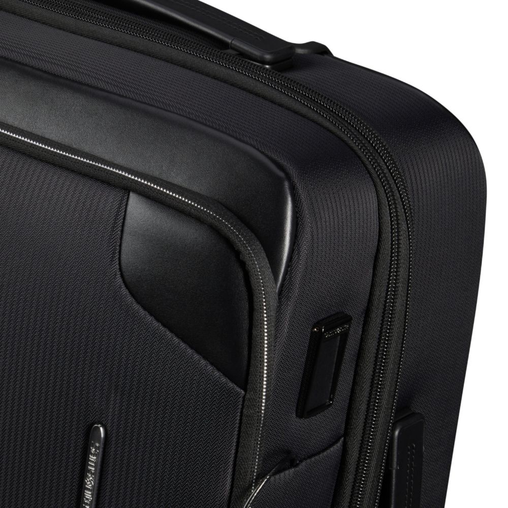 Samsonite Samsonite Splendix Expandable Carry On Spinner Suitcase (55Cm)