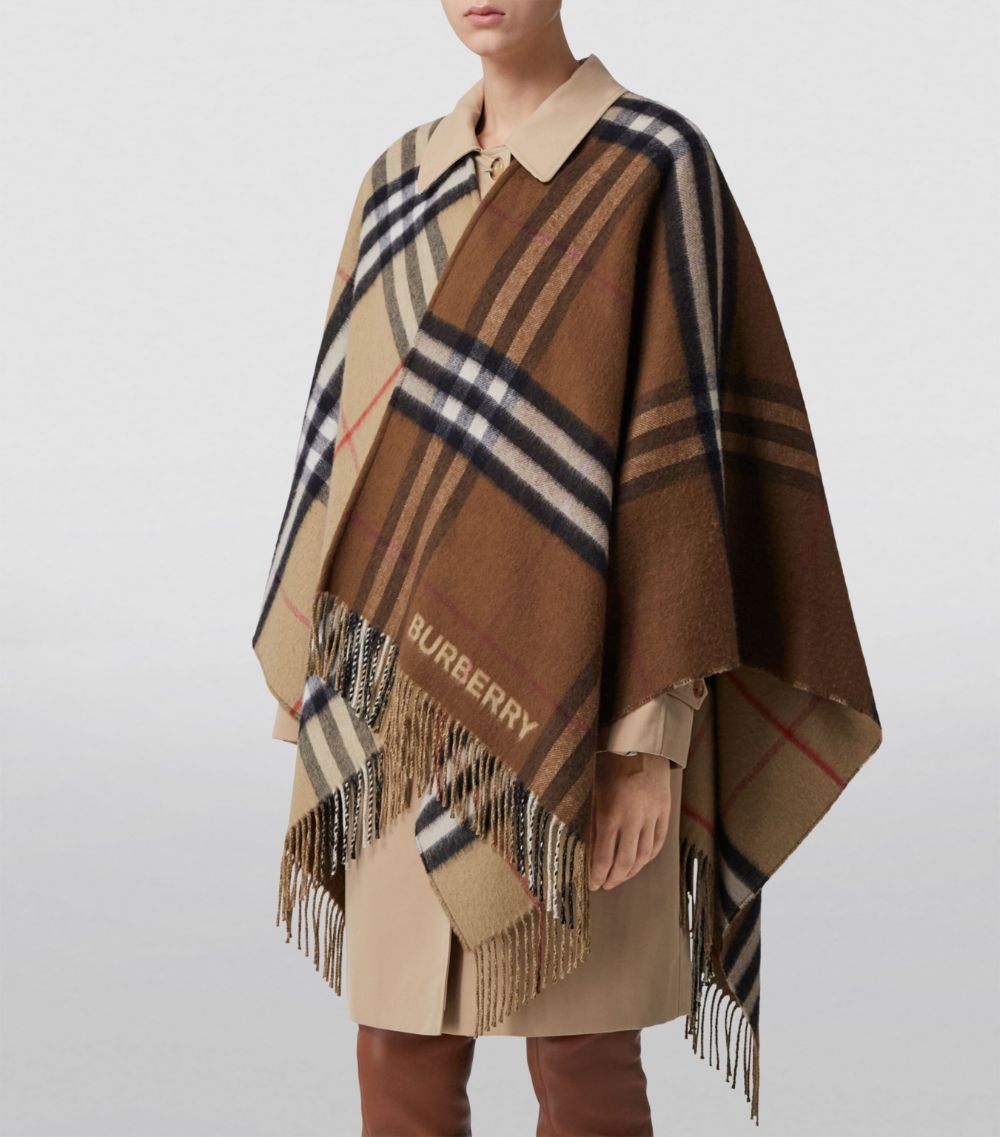 Burberry Burberry Wool-Cashmere Contrast Check Cape