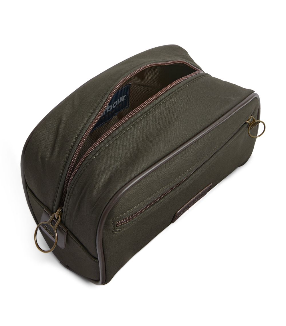 Barbour Barbour Wax Wash Bag