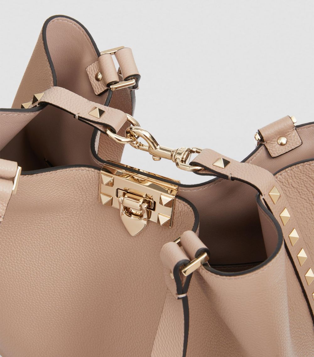 VALENTINO GARAVANI Valentino Garavani Leather Rockstud Tote Bag