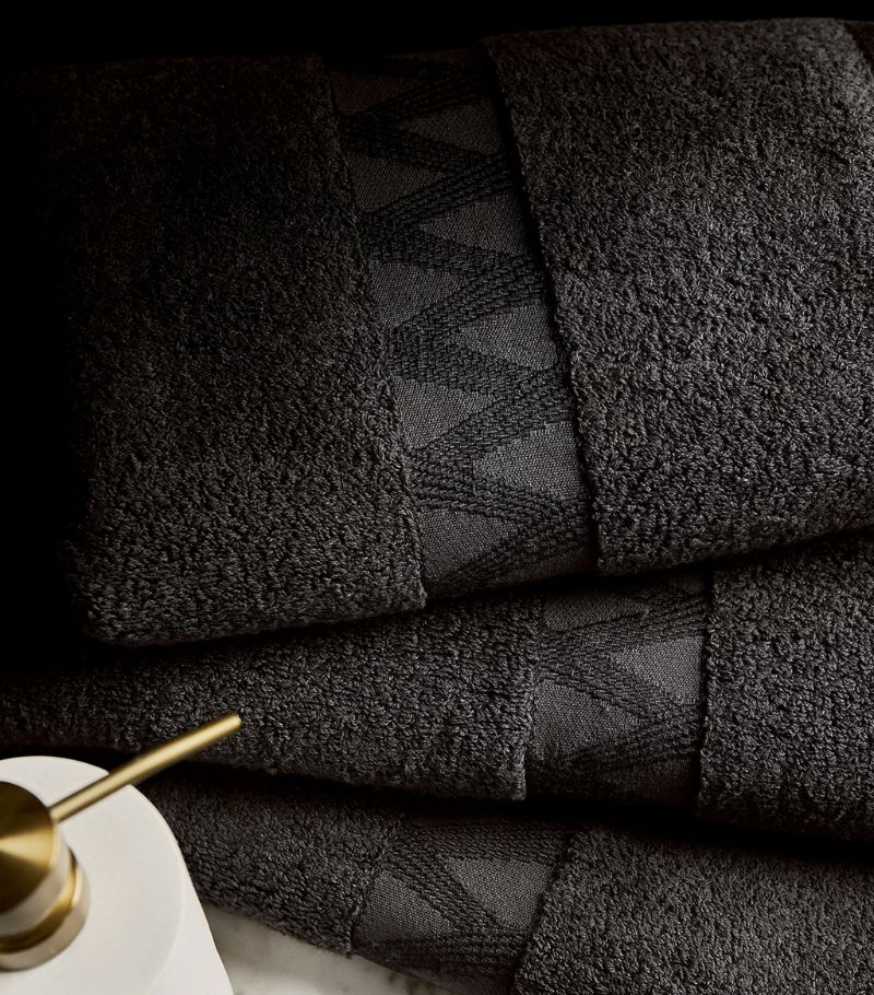 Zoffany ZOFFANY Organic Cotton Kanoko Bath Towel (70cm x 140cm)