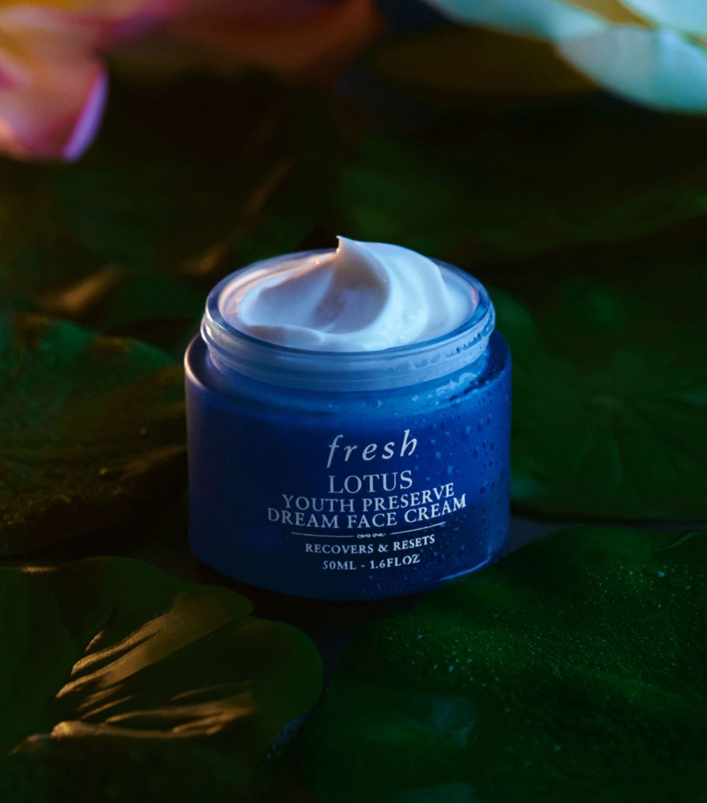 Fresh Fresh Lotus Youth Preserve Dream Face Cream (50Ml)