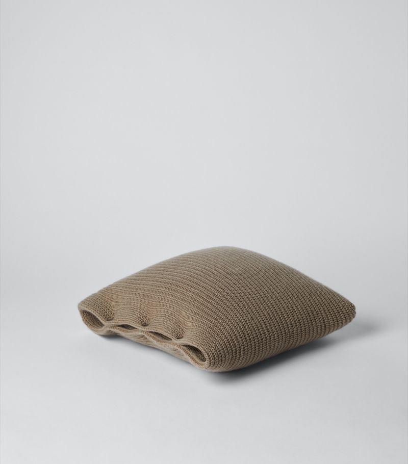 Brunello Cucinelli Brunello Cucinelli Cashmere Knitted Cushion (40Cm X 40Cm)