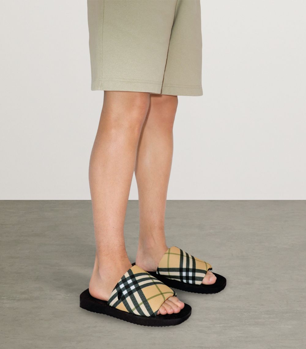 Burberry Burberry Check Trek Slides