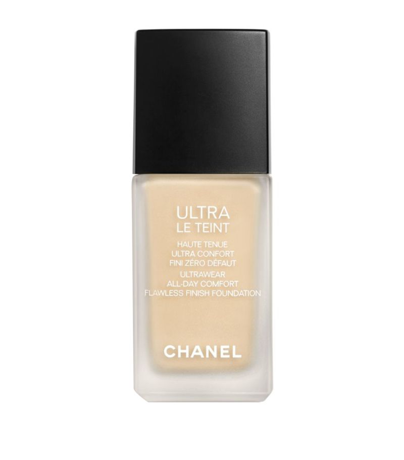 Chanel Chanel (Ultra Le Teint) Ultrawear - All-Day Comfort - Flawless Finish Foundation (30Ml)