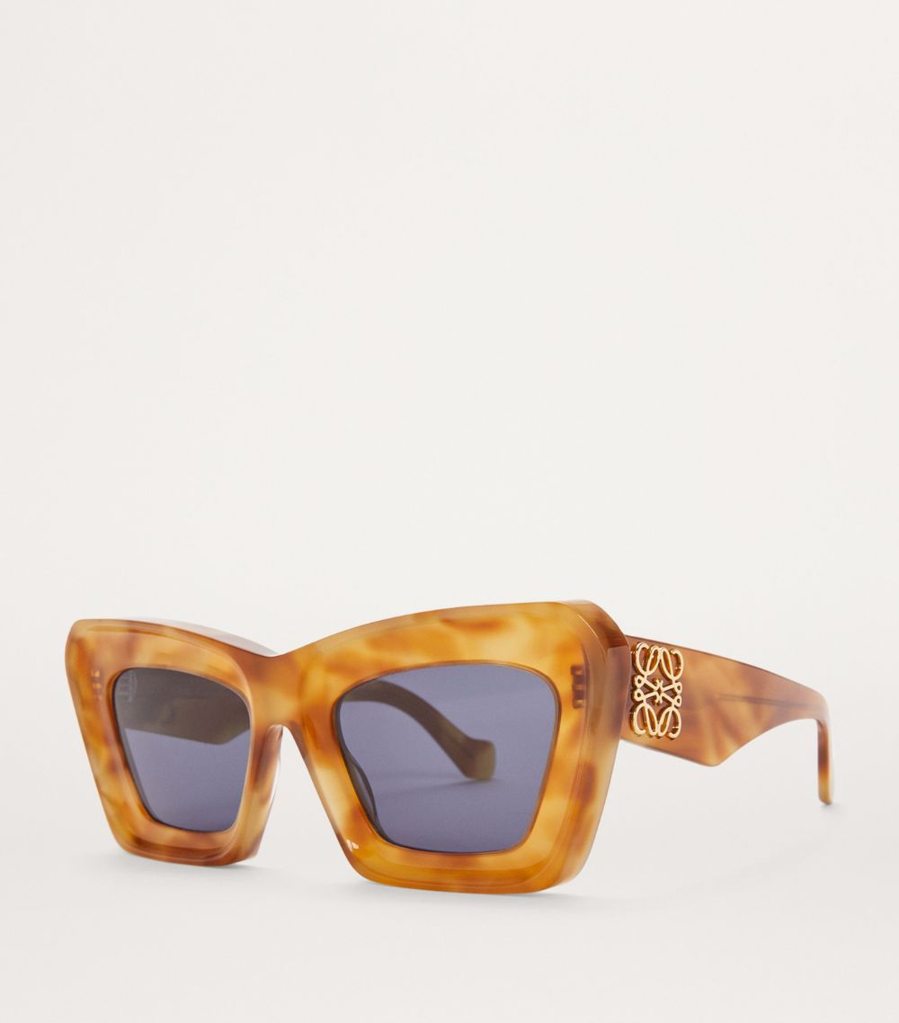 Loewe Loewe Bevelled Cat Eye Sunglasses