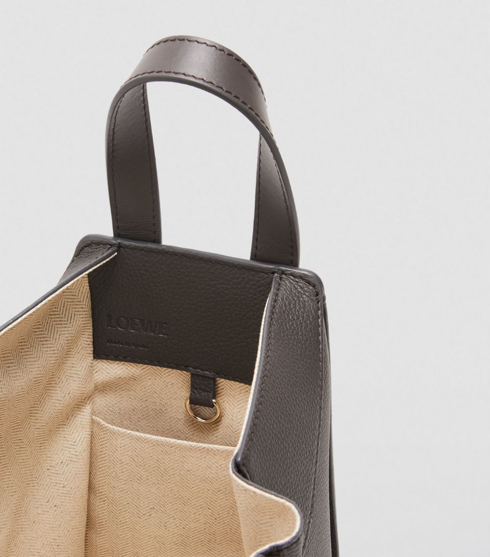 Loewe Loewe Leather Hammock Top-Handle Bag