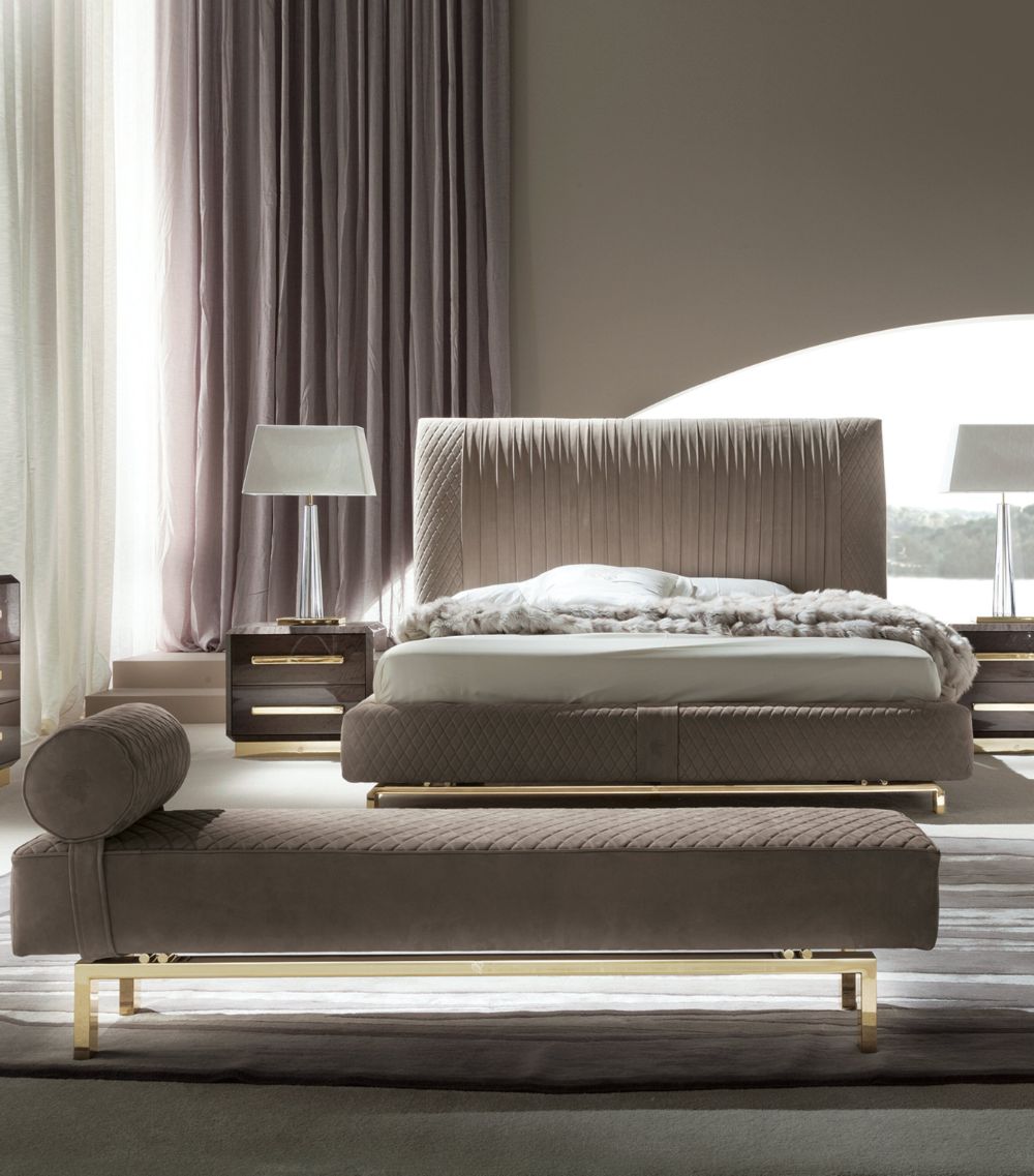 Giorgio Collection Giorgio Collection Quilted Infinity Bed