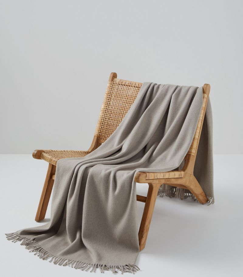 Brunello Cucinelli Brunello Cucinelli Cashmere Throw (150cm x 200cm)