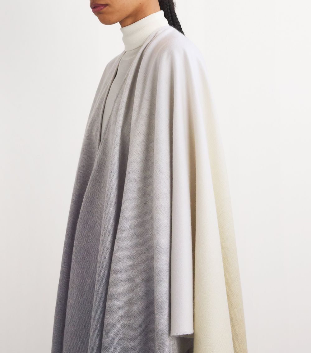 Johnstons Of Elgin Johnstons Of Elgin Cashmere Ombré Cape