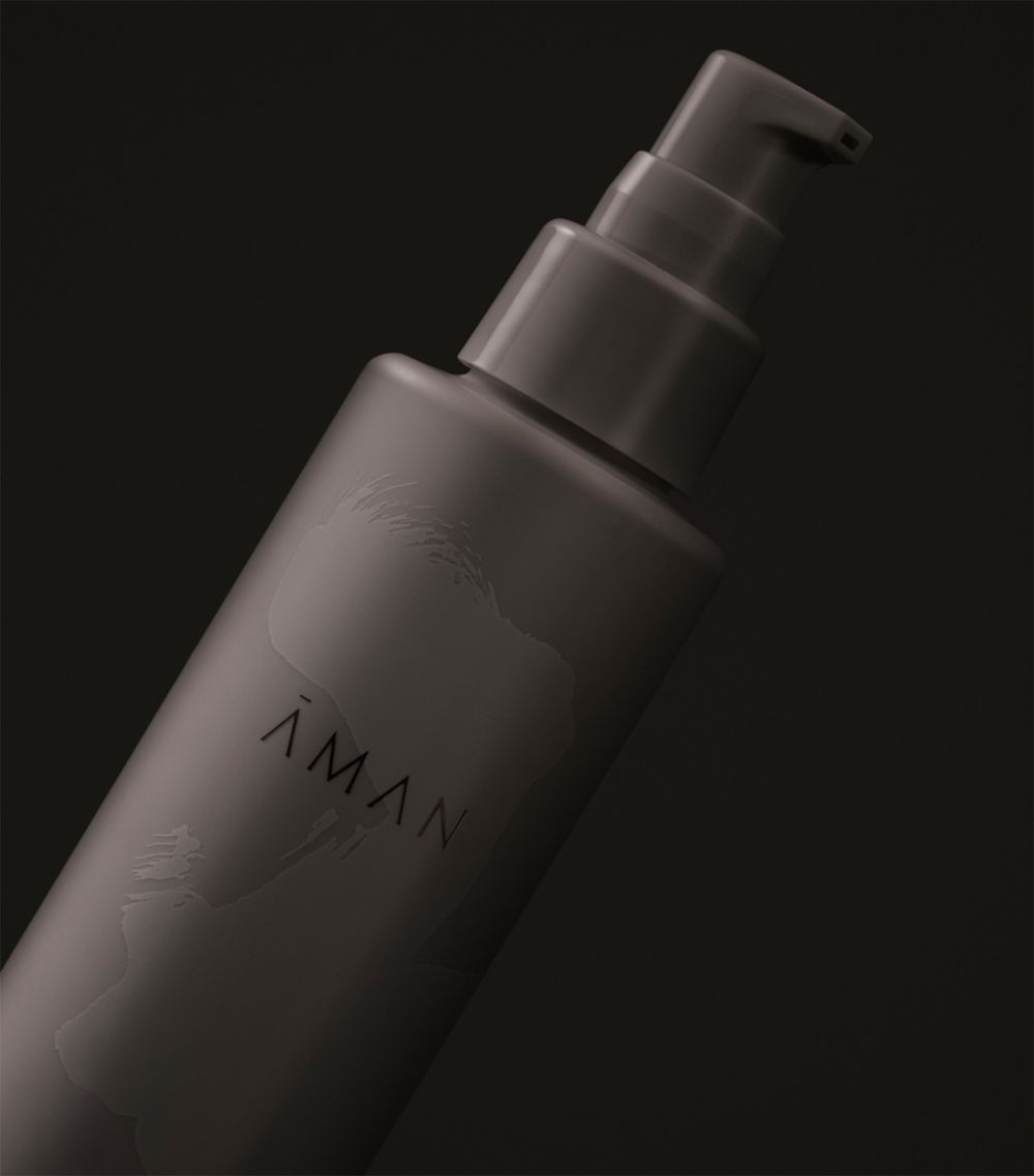 Aman Aman Clarifying Milk Cleanser (150Ml)